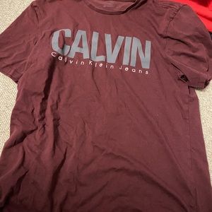 Calvin Klein Tee shirt